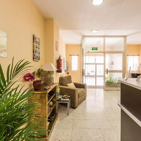 Hostal Arkanta Арганда дел Рей Екстериор снимка