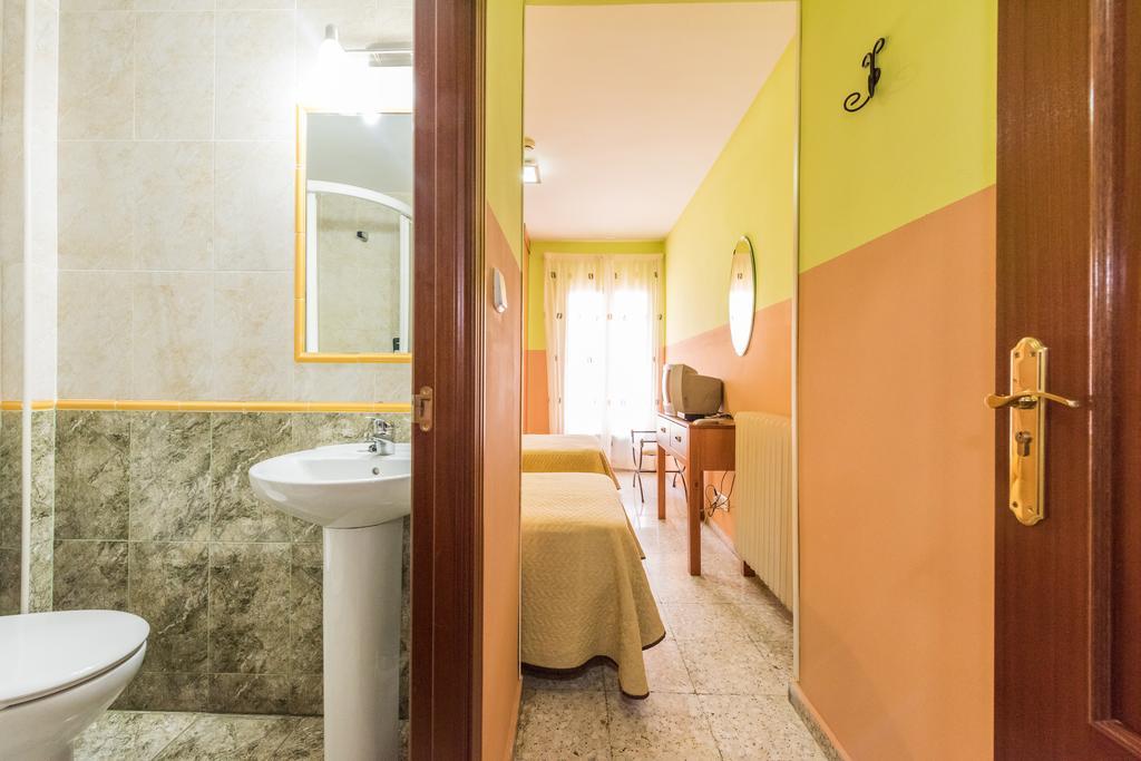 Hostal Arkanta Арганда дел Рей Стая снимка